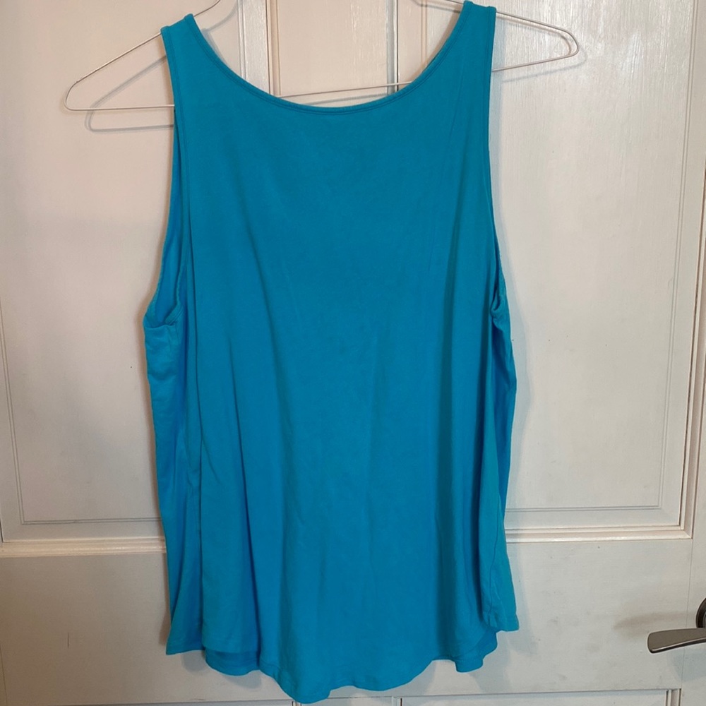 Under Armor tank